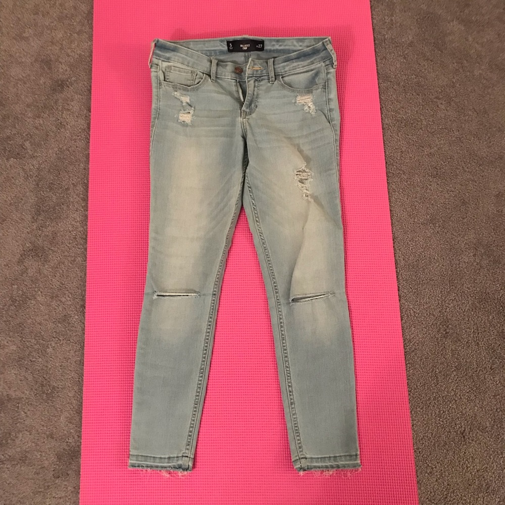 Light wash destroyed jeans, low rise waist